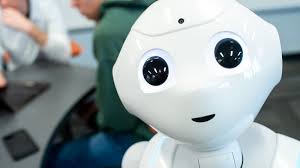Symbolbild eines Roboters für den Einsatz von KI-Tools im Arbeitsalltag